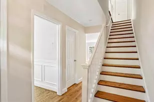 3217 Sutton Pl NW, Washington, DC 20016 - Photo 4