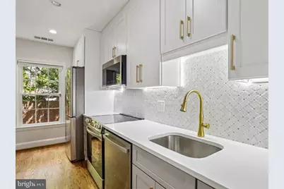 3217 Sutton Place NW #A, Washington, DC 20016 - Photo 6