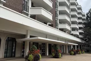 700 7th Street SW, Washington, DC 20024 - Photo 1