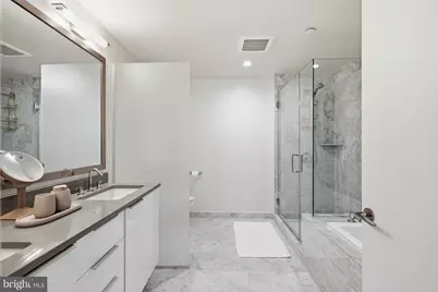 45 Sutton Square SW #706, Washington, DC 20024 - Photo 22