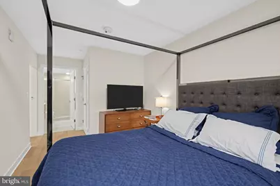 37 L Street SE #401, Washington, DC 20003 - Photo 6