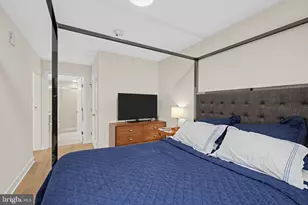 37 L St SE, Washington, DC 20003 - Photo 6