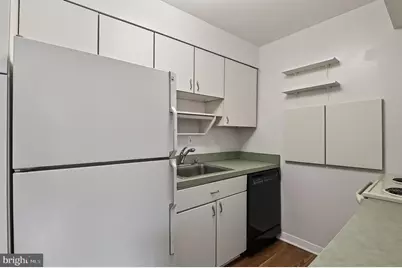 2501 Calvert Street NW #301, Washington, DC 20008 - Photo 12