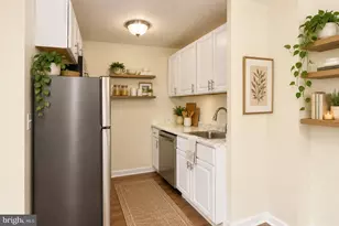 522 21st St NW, Washington, DC 20006 - Photo 6