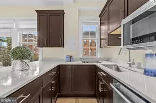 1401 Columbia Rd NW, Washington, DC 20009 - Photo 6