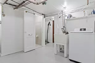 6205 29th St NW, Washington, DC 20015 - Photo 28