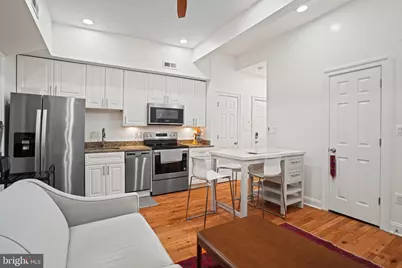 1102 Holbrook Terrace NE #3, Washington, DC 20002 - Photo 12