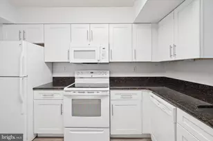 601 Pennsylvania Ave NW, Washington, DC 20004 - Photo 10