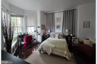 113 4th Street SE #B, Washington, DC 20003 - Photo 8