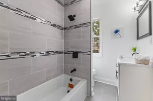 914 5th St NE, Washington, DC 20002 - Photo 16