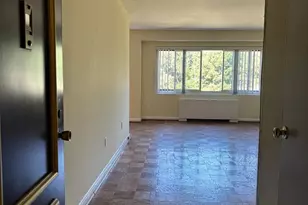 4201 Cathedral Ave NW, Washington, DC 20016 - Photo 8