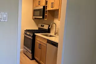 4201 Cathedral Ave NW, Washington, DC 20016 - Photo 14