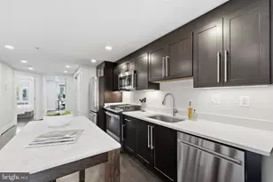 1331 K St SE, Washington, DC 20003 - Photo 10