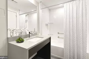 1331 K St SE, Washington, DC 20003 - Photo 32