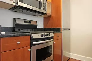 1121 24th St NW, Washington, DC 20037 - Photo 8