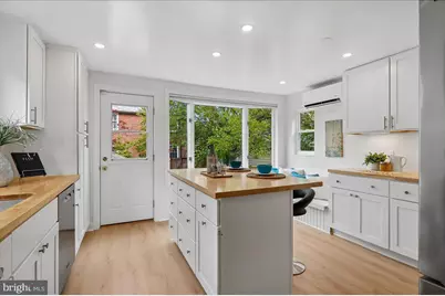 4007 Fessenden Street NW, Washington, DC 20016 - Photo 18