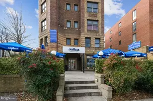 2634 39th St NW, Washington, DC 20007 - Photo 32