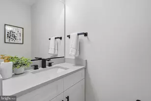 54 Rhode Island Ave NE, Washington, DC 20002 - Photo 18
