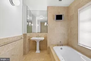 4811 W St NW, Washington, DC 20007 - Photo 28