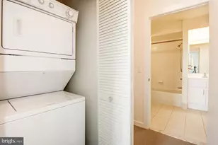 1000 New Jersey Ave SE, Washington, DC 20003 - Photo 10