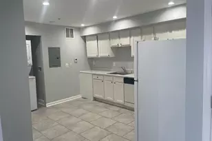2802 Georgia Ave NW, Washington, DC 20001 - Photo 2