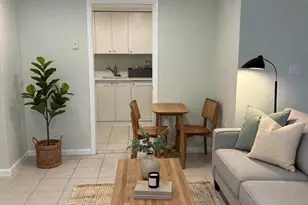 1335 Wallach Pl NW, Washington, DC 20009 - Photo 2