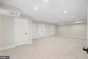 2902 Vista St NE, Washington, DC 20018 - Photo 68