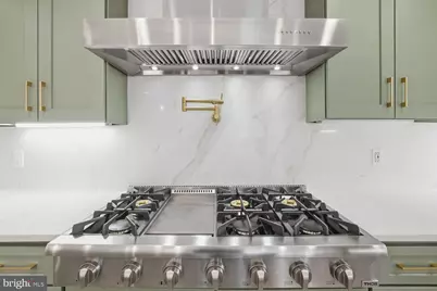2902 Vista Street NE, Washington, DC 20018 - Photo 16