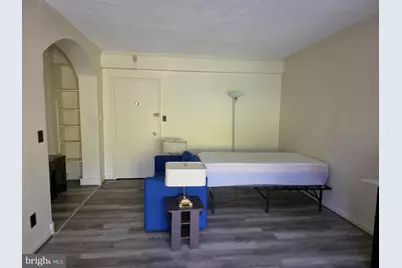 2500 Q Street NW #308, Washington, DC 20007 - Photo 2