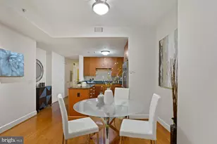 910 M Street NW, Washington, DC 20001 - Photo 10