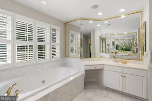 3915 Hillandale Ct NW, Washington, DC 20007 - Photo 16