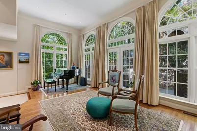 3915 Hillandale Court NW, Washington, DC 20007 - Photo 6