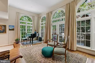 3915 Hillandale Ct NW, Washington, DC 20007 - Photo 6