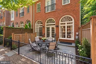 3915 Hillandale Ct NW, Washington, DC 20007 - Photo 24