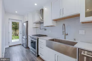 435 Ridge St NW, Washington, DC 20001 - Photo 12