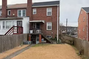 1830 T St SE, Washington, DC 20020 - Photo 2