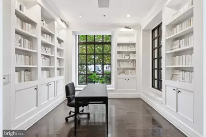 1011 M Street NW #702, Washington, DC 20001 - Photo 28