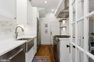 3021 Dent Pl NW, Washington, DC 20007 - Photo 10