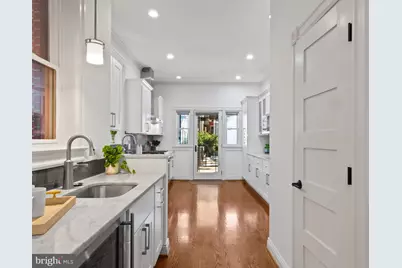 1128 Columbia Road NW #1, Washington, DC 20009 - Photo 10