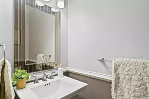 1128 Columbia Rd NW, Washington, DC 20009 - Photo 12