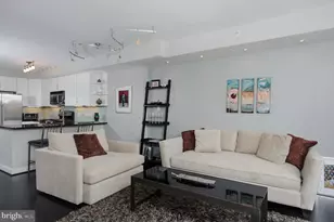 1117 10th St NW, Washington, DC 20001 - Photo 8