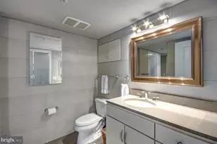 1117 10th St NW, Washington, DC 20001 - Photo 10