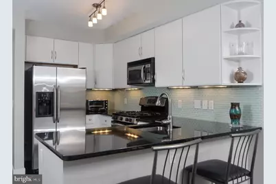 1117 10th Street NW #712, Washington, DC 20001 - Photo 4