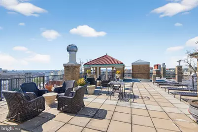 1901 NW Wyoming Avenue NW #52, Washington, DC 20009 - Photo 2
