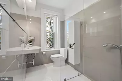 1870 Wyoming Avenue NW #401, Washington, DC 20009 - Photo 12