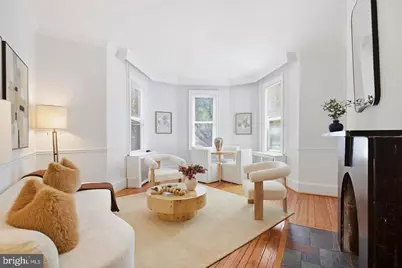 820 North Carolina Avenue SE, Washington, DC 20003 - Photo 4
