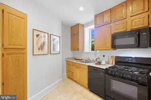 820 North Carolina Ave SE, Washington, DC 20003 - Photo 12