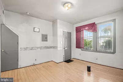 1105 NE Holbrook Terrace NE, Washington, DC 20002 - Photo 8