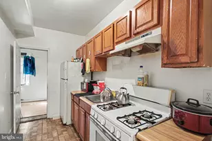 1105 NE Holbrook Terrace NE, Washington, DC 20002 - Photo 20