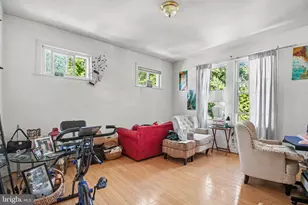 1105 NE Holbrook Terrace NE, Washington, DC 20002 - Photo 12